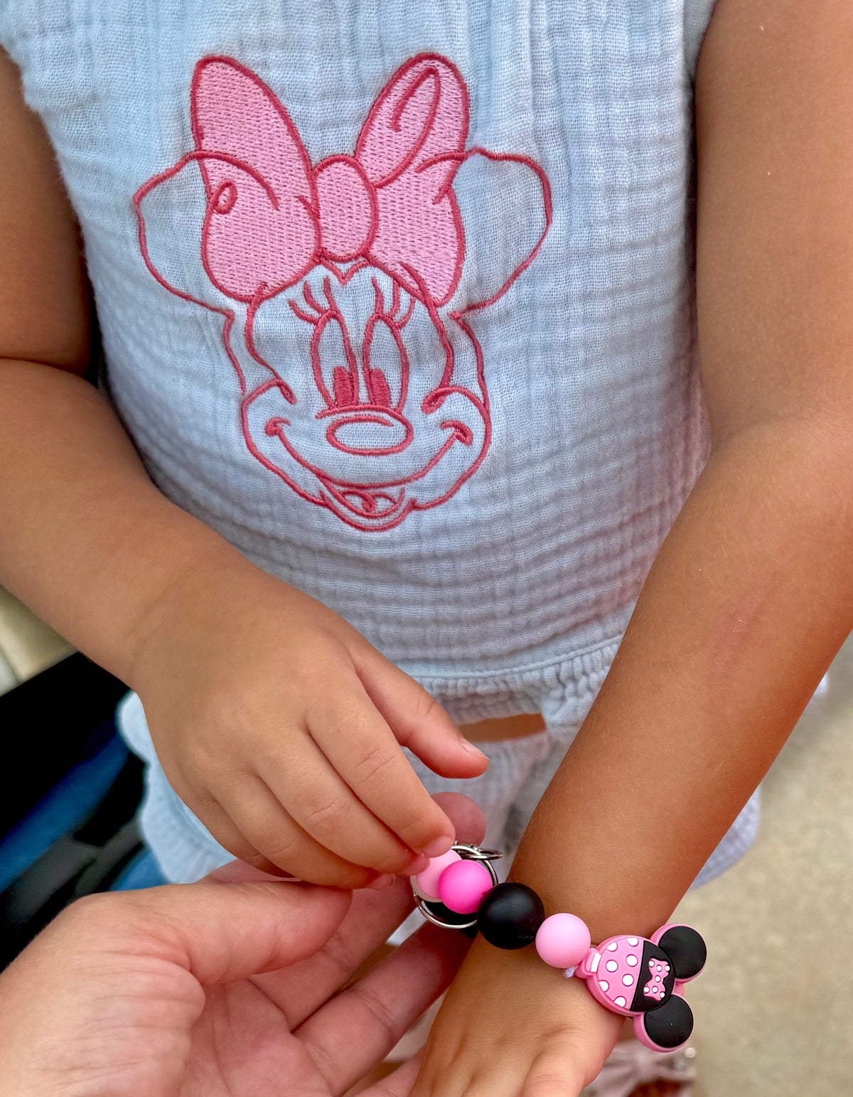 Minnie Mouse Wristlet Keychain